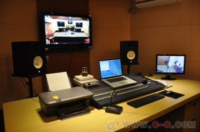 廣告錄音制作 從賣場到地攤，專業配音助力商業促銷